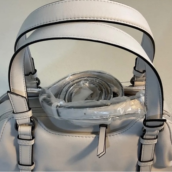 VERA WANG Cream Grey Gray Faux Leather Satchel Strap Purse Zip Tote Hand Bag/NEW - Picture 7 of 7